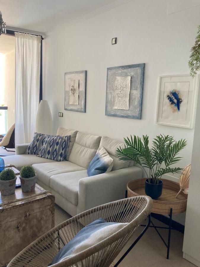 3 Bedroom Sea View Apartamento